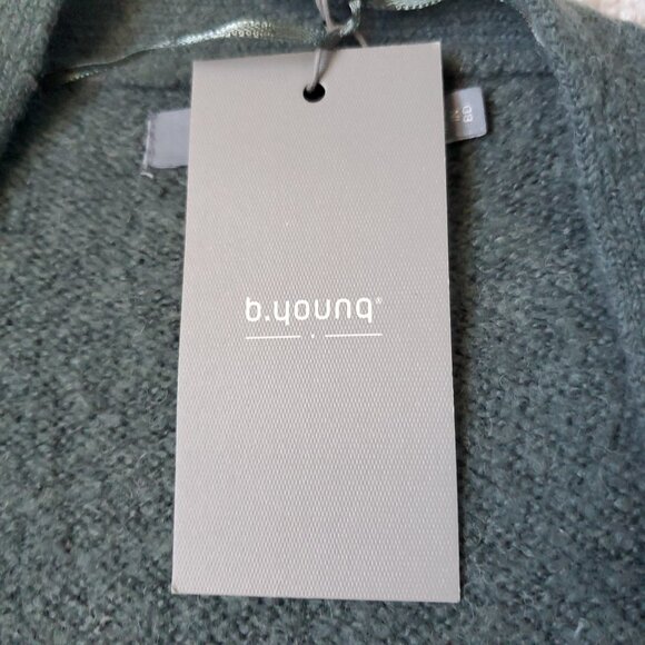 NWT B. Young Long Grey Cardigan Size Medium with Pockets - Picture 11 of 13